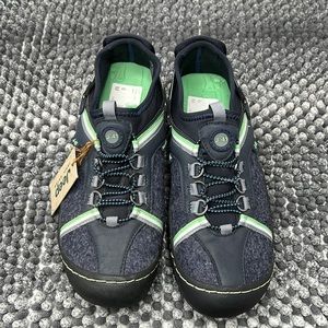 J-41 Tahoe felt navy Jeep shoes size 6